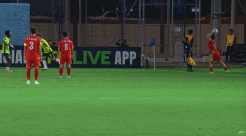 U17亚洲杯：越南1-1逼平澳大利亚，手抛球战术→小角度抽射扳平